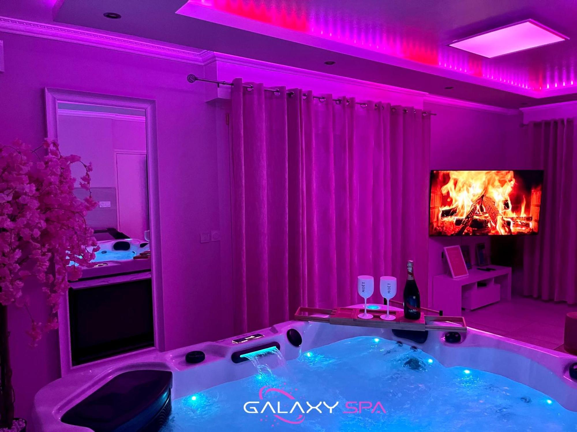 Galaxy Spa - Suite Venus Jacuzzi Et Sauna Privatif Champigneulles Bagian luar foto