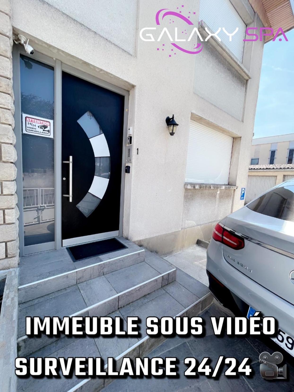 Galaxy Spa - Suite Venus Jacuzzi Et Sauna Privatif Champigneulles Bagian luar foto
