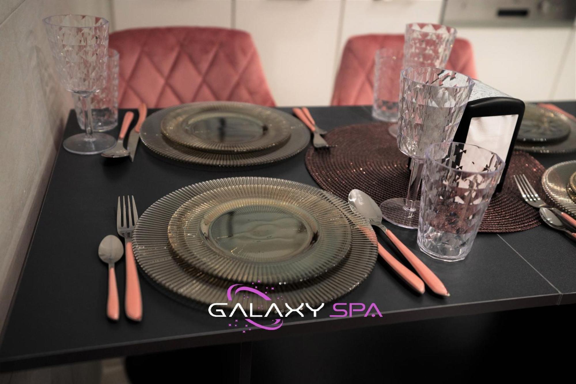 Galaxy Spa - Suite Venus Jacuzzi Et Sauna Privatif Champigneulles Bagian luar foto